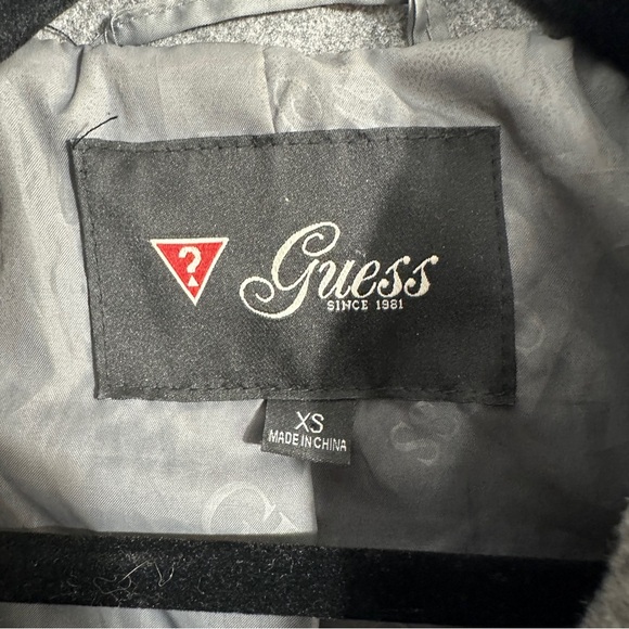 Guess double breasted wool blend jacket, size XS, gray, fitted, professional - Picture 9 of 11